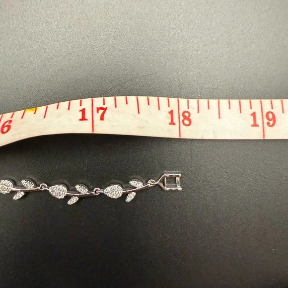 Cubic Zirconia Crystal Leaf Vine Bridal Necklace Jewelry Gifts - Picture 3 of 3